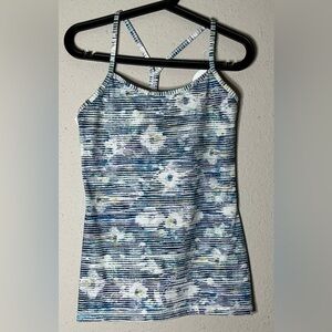 Lululemon Athletica Blue and White Tank TOP Size 8